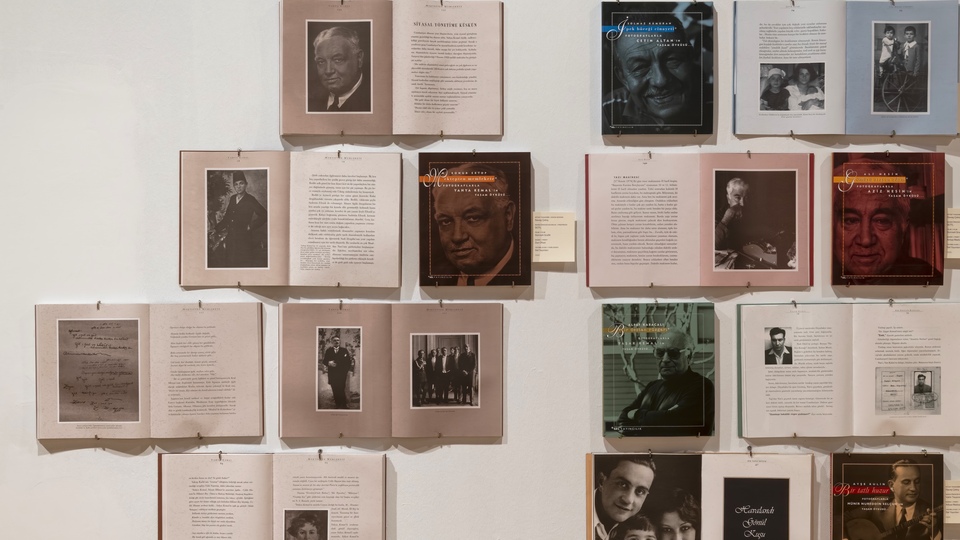 Salt Beyoğlu'nda Tasarımcının Notu' dersleri