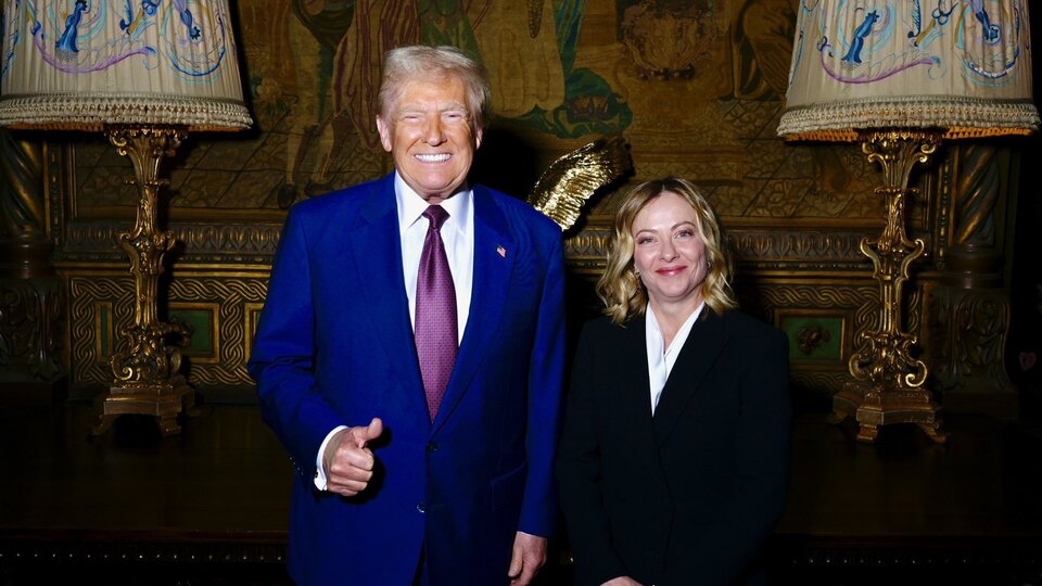 Trump Meloni'yi malikanesinden ağırladı