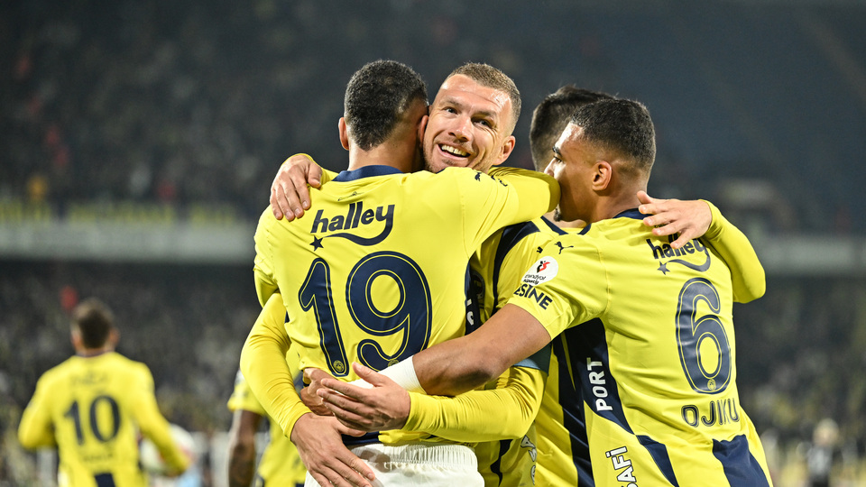 Fenerbahçe evinde seriye bağladı!