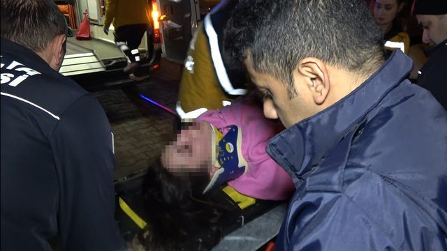 Sevgilisi ile tartıştı, 5 metreden düştü!