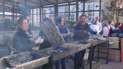 Borçka'da lisede hamsi şenliği