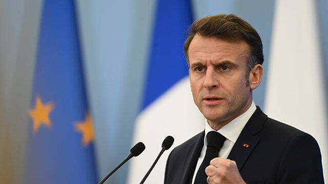 Macron'dan Suriye'deki geçiş sürecine destek