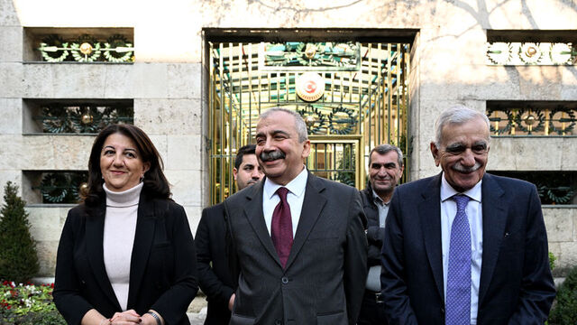 DEM Parti'nin görüşme trafiği sürüyor