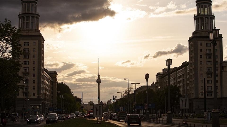 Almanya'da enflasyon Aralık'ta tahmini aştı