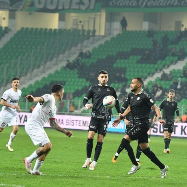 Sakarya ile Gençlerbirliği yenişemedi