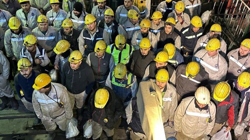 Maden kazasında ölen 8 işçi dualarla anıldı