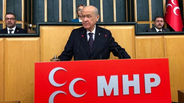 Gelek spas ber&ecirc;z Dewlet Bax&ccedil;el&icirc;