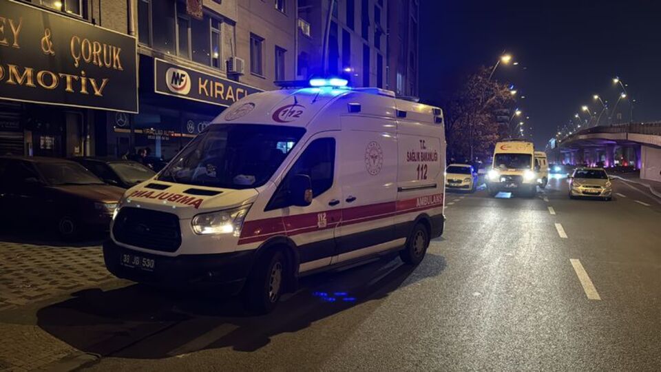 Tartıştığı kişiyi öldürüp intihar etti