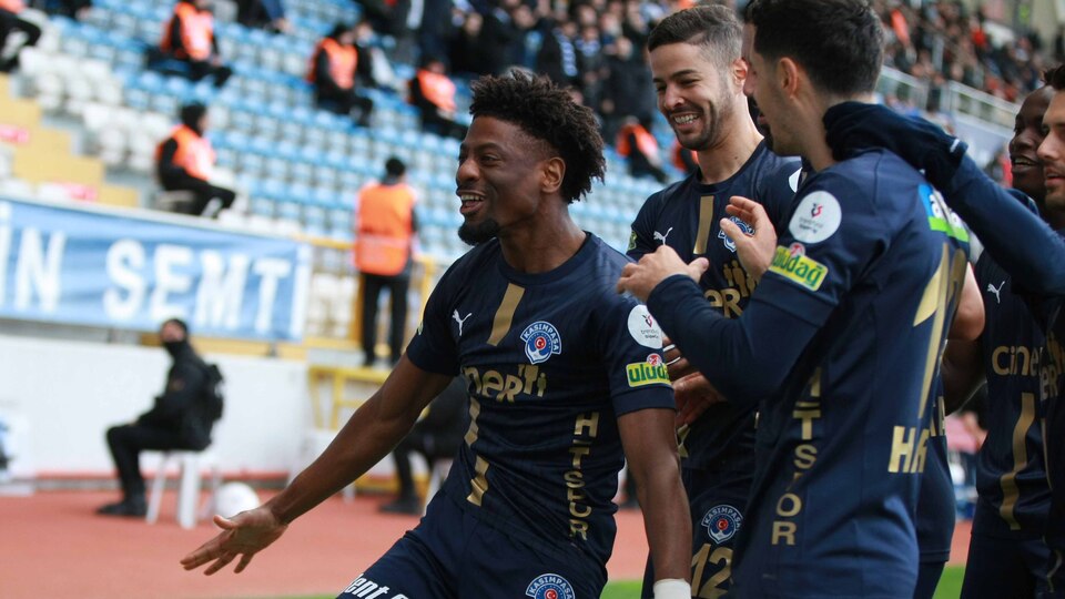 Kasımpaşa, F.Bahçe'yi konuk edecek!