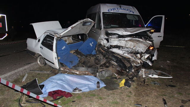 Kahreden kaza! Babası ile Gonca markete gidiyormuş!