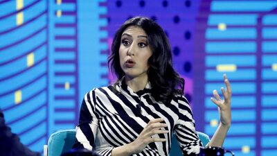 İran İtalyan gazeteciyi serbest bıraktı