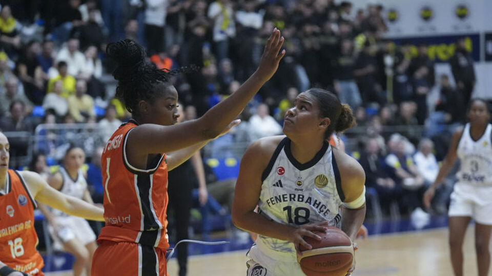 Fenerbahçe Opet'ten büyük fark!