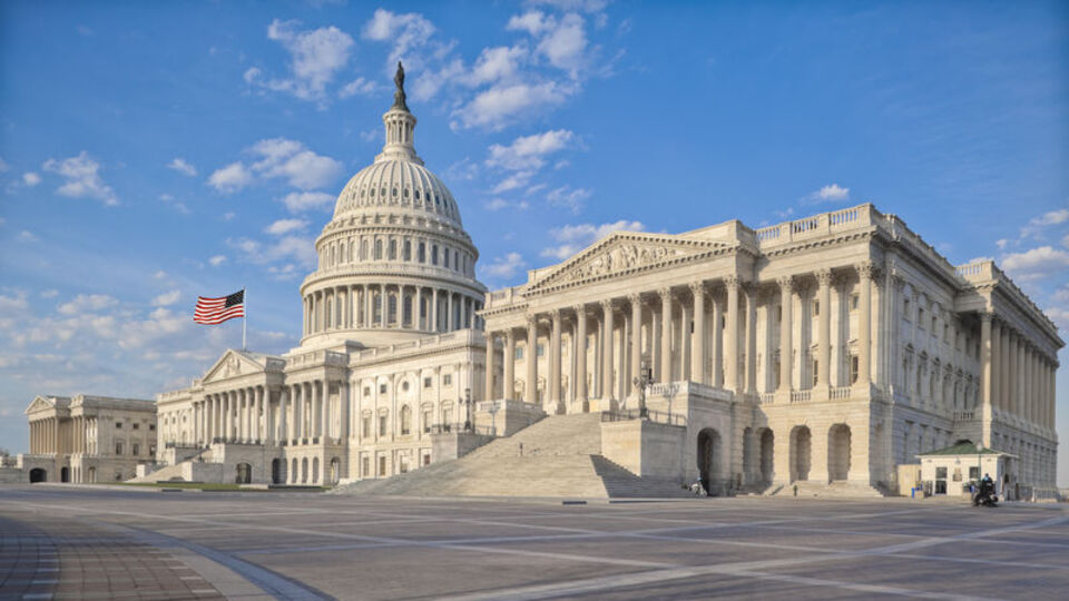 ABD Kongresine palayla girmeye çalıştı