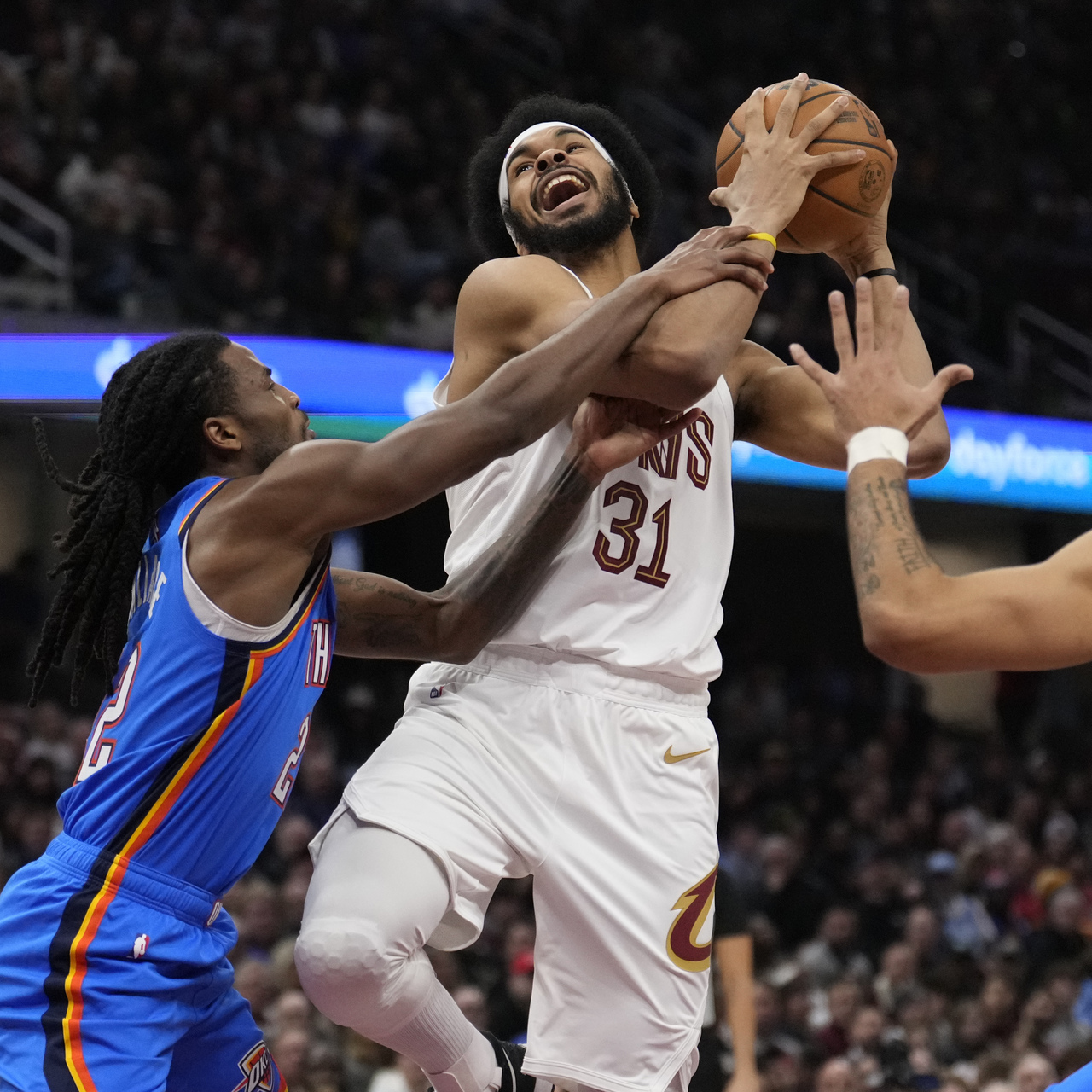 Cavaliers, Thunder'ın serisine son verdi!