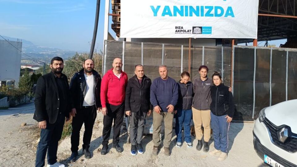 Beşiktaş Belediyesi'nden depremzedelere destek