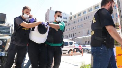 5 kişiyi bıçaklamıştı! Maskeli, kasklı saldırgan için 108 yıl istendi