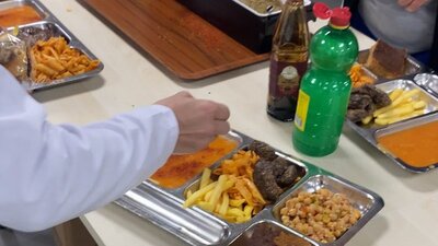 Yemek tepkisine Rektör'den yanıt