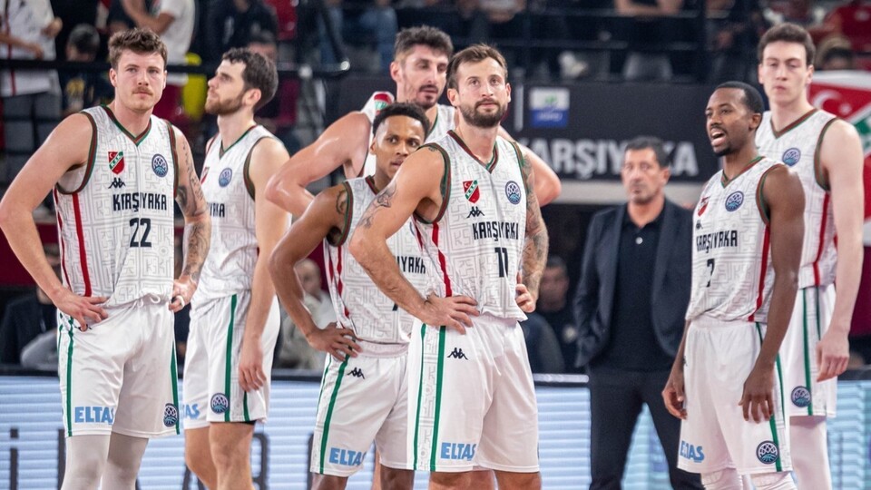 Karşıyaka Basketbol dağıldı!