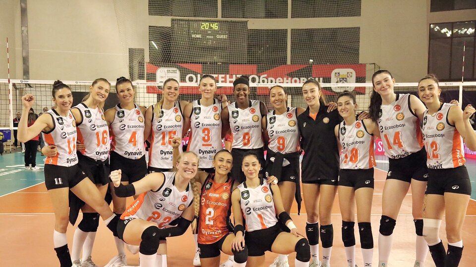Eczacıbaşı Dynavit çeyrek finalde!