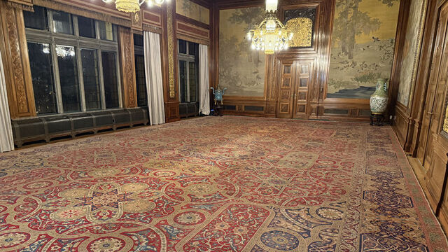 114 yıllık Hereke halısı Hollanda'da