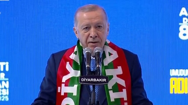 Cumhurbaşkanı Erdoğan'dan Diyarbakır'da açıklamalar