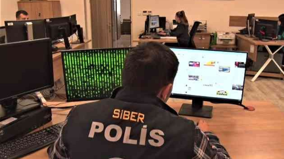 "Siber vatan" stratejisini "MGK" benzeri kurul belirleyecek