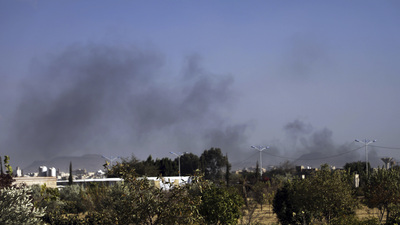 Yemen'de akaryakıt istasyonunda patlamada 15 kişi öldü