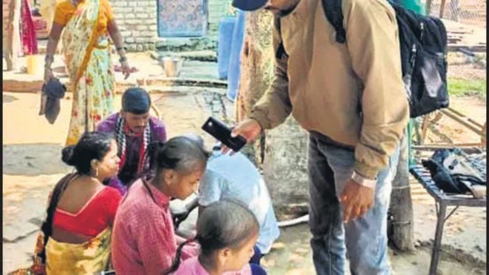 Hindistan'da 'kellik virüsü' salgını: 155 kişinin saçı döküldü