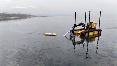 İzmit Körfezi tabanındaki çamur temizleniyor