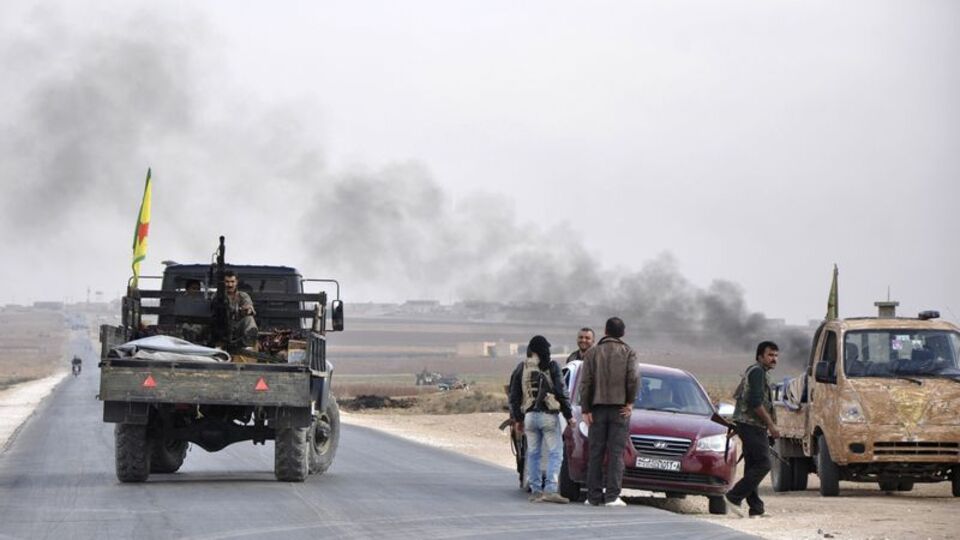 YPG, İran ve Irak'tan terörist taşıyor