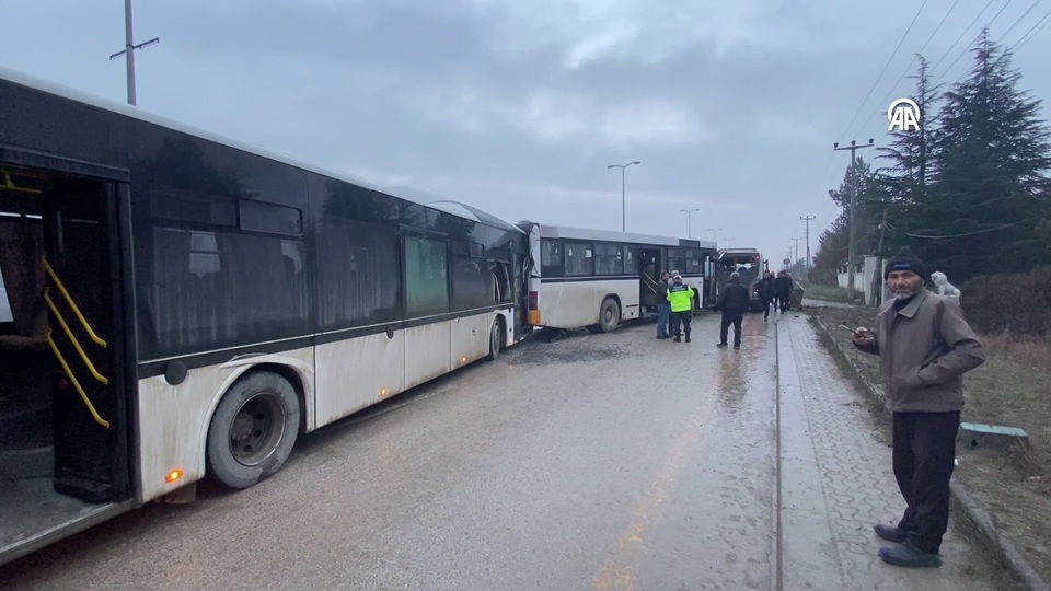 Otobüsler kaza yaptı! Yaralılar var