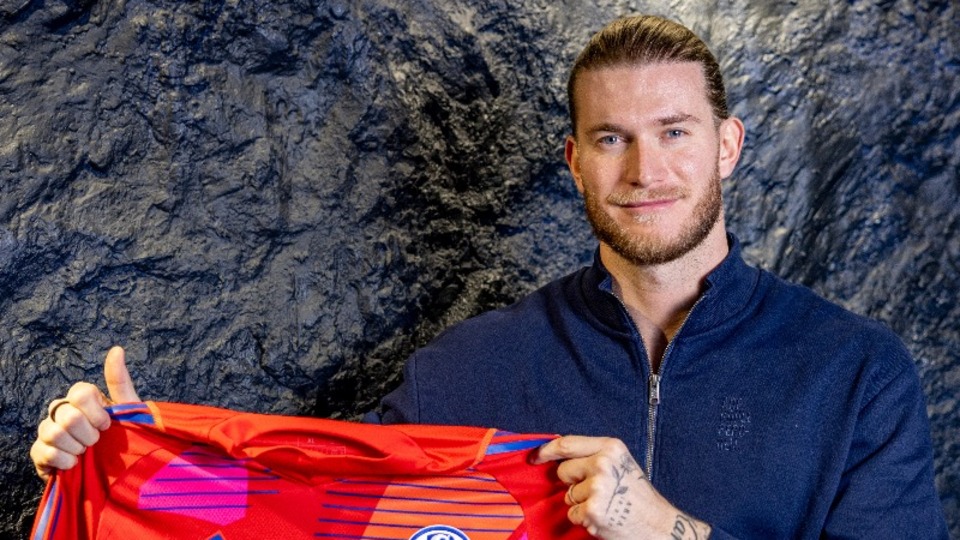 Karius'tan sürpriz imza!