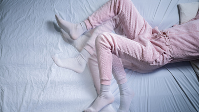 İşte huzursuz bacak sendromu habercisi belirtiler!