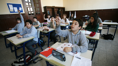 Özel okul velileri ders kitabı için ücret ödemeyecek