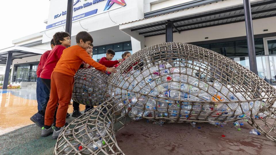Mersin'de "plastiksiz sahiller" için örnek proje