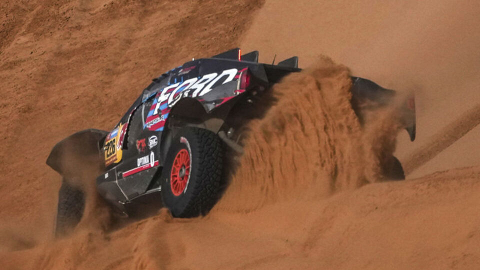 Dakar'da 11. etabı Ekström ve Schareina kazandı!