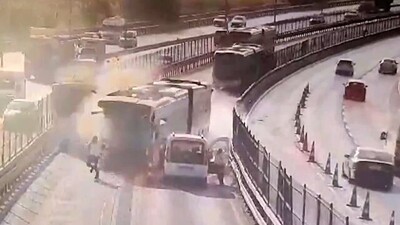 Metrobüs kazasında ara karar! "Amirlerimi ezmemek için vurmak zorunda kaldım"