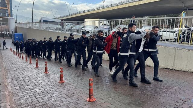 "Hücre-6" operasyonu: 13 tutuklama
