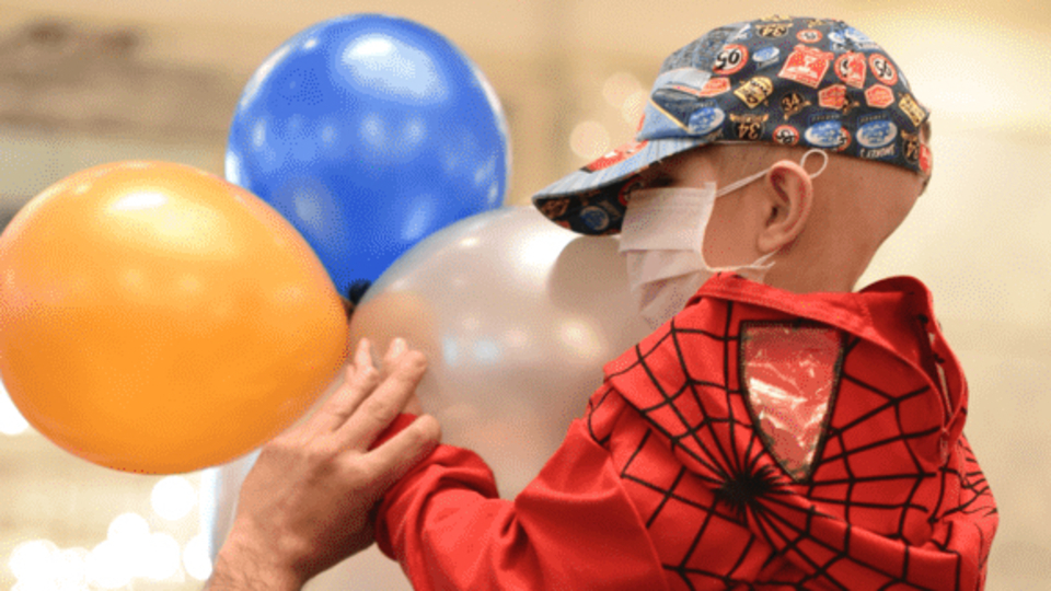 Hem çocukların hem ailelerin imdadına yetiştiler! Bu vakıf sayesinde değişen hayatlar