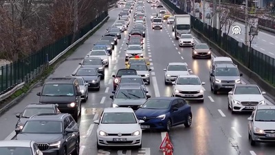 Şerit ihlali dronla izlendi