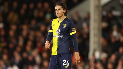 Enes Ünal, ön çapraz bağ operasyonu geçirdi