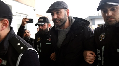 Rıza Akpolat görevden uzaklaştırıldı