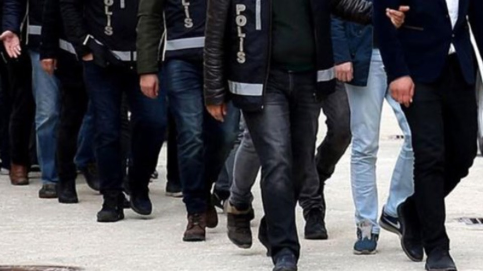 17 FETÖ şüphelisi tutuklandı