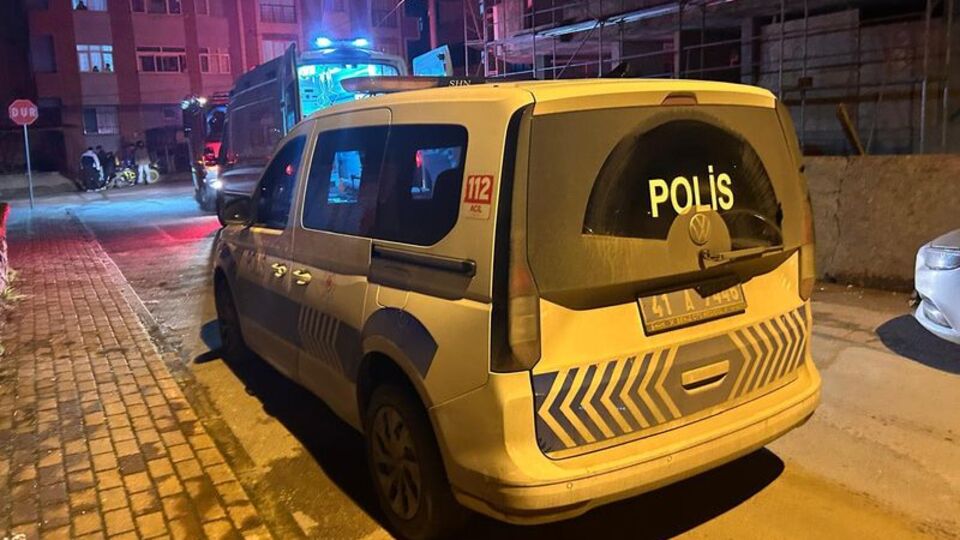 Yardıma gitti, 'yardımlık' oldu