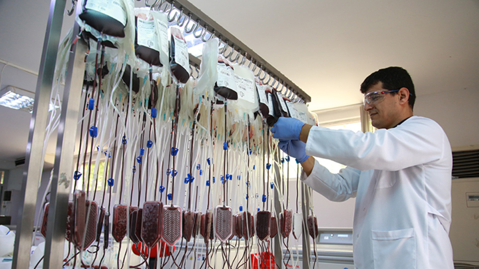 Türk Kızılay, kan torbası üreterek dışa bağımlılığı ortadan kaldıracak