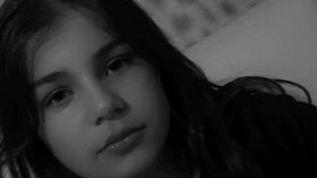 Sokak köpeklerinin saldırdığı 12 yaşındaki Eslem can verdi!