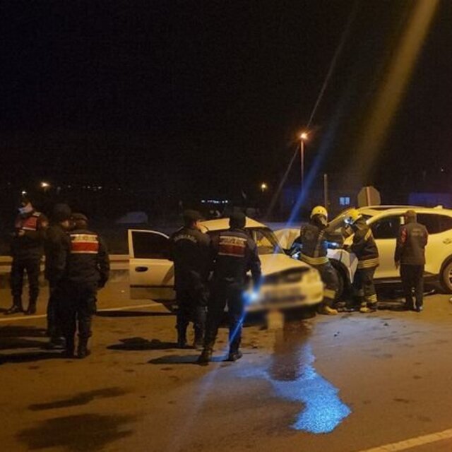 Konya'da cip ile otomobil çarpıştı: 6 yaralı