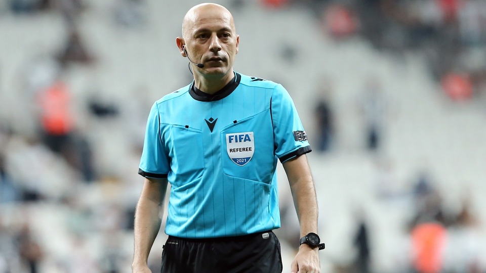 UEFA'dan Cüneyt Çakır'a görev