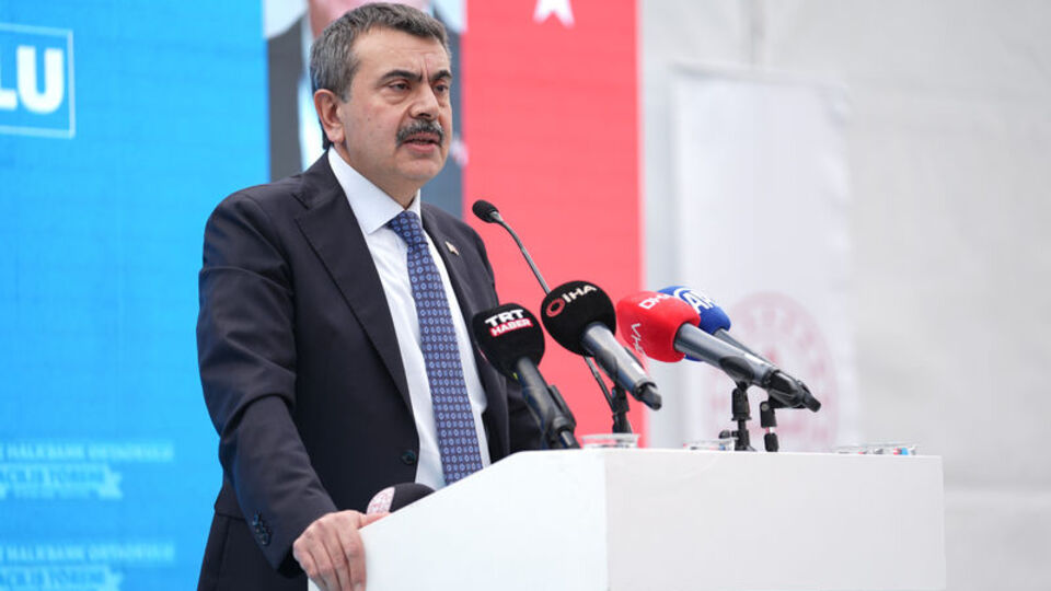 Bakan Tekin'den Eslem Teker için başsağlığı mesajı