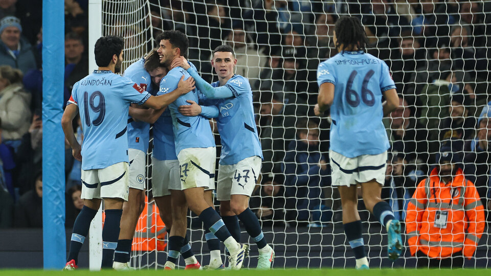 Manchester City gol oldu yağdı!